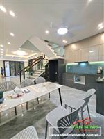 - Nhà 4 tầng sân cổng, lô góc khu Trần Nguyên Hãn, Lê Chân