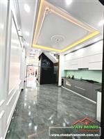 📣 CỰC PHẨM NHÀ PHÂN LÔ 4,5 TẦNG THANG MÁY KÍNH SANG CHẢNH - VỊ TRÍ VÀNG TĐC HỒ SEN, TAM KỲ! 📣  