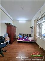 - Nhà dân 3 tầng sân cổng mặt đường An Khê - Cát Bi  - Diện tích: 60m2 + 15m