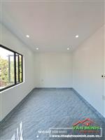 - Nhà 3 tầng sân cổng Hồ Sen - Hải Phòng 