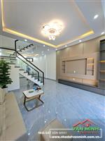 - Nhà 3 tầng tuyến 2 Đường Hồ Sen - Hải Phòng. 