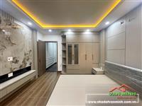 - Nhà 5 tầng tuyến 2 Lê Hồng Phong Hải Phòng. 