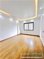 - Bán nhà 55m2 khu Lô 14 Lê Hồng Phong Hải Phòng. 