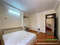 - Nhà 3.5 tầng dân xây Lô 22 Lê Hồng Phong, Hải Phòng.