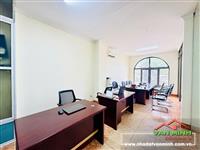 Cho thuê văn phòng làm việc Công ty TNHH MTV Vận Tải Biển Đông số 150 đường Chùa Vẽ, phường Đông Hải, Hải Phòng