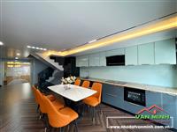 - Nhà 5 tầng thang máy tuyến 2 Trung Lực. 