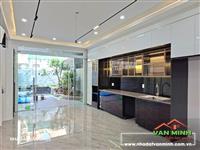 - SÂN CỔNG ÔTÔ - SÂN SAU HỒ CÁ KOI VƯỜN TIỂU CẢNH - THANG MÁY. 