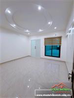 - Diện tích: 73 m², nhà xây 3 tầng kiên cố dân bán.