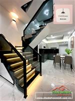 Bán nhà đẹp sân cổng phố Hồ Sen, Lê Chân, Hải Phòng