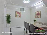 - Nhà ngõ 239 đường Nguyễn Cộng Hoà Lê chân.