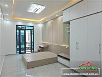 - Nhà 3 tầng tuyến 2 đường Nguyễn Tường Loan Lê Chân. - Diện tích: 90m2 sân cổng và sân sau rộng rãi  - Công năng sử dụng: 4 