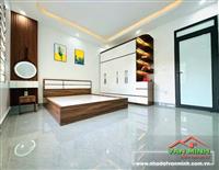 -  Nhà 4 tầng, độc lập, ôtô vào nhà, có sân chung rộng 50m, Ôtô đỗ trong sân thoải mái tại Thiên Lôi - Aeon Mall - Diện tích: