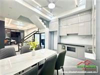 Chỉ còn 1 căn nhà xây mới từ móng phố Nguyễn Công Hoà - Hoàng Minh Thảo .  - Ngõ 5m – 2 ô tô tránh nhau, ô tô đỗ cửa 24/24  -