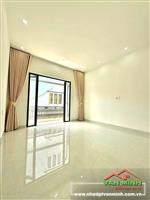 - Bán Nhà 4 tầng mặt ngõ Thiên Lôi ôtô đỗ trong nhà, độc lập, lô góc. - Gần Aeon Mall - Thiên Lôi, đi bộ ra trường - chợ. - D