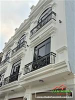 - Bán nhà Tuyến 2 Đường Máng Nước An Dương Hải Phòng  - Gần chợ Vĩnh Khê ôtô đỗ gần nhà  - Diện tích: 55m2 Hướng nam - Xây dự