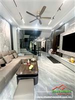 Bán nhà mặt tuyến 2 Hồ Sen, Lê Chân, HP