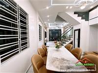 Nhà đẹp phố Hồ Sen