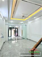 - Nhà thang máy khu Tđc Sao Sáng - Ngô Gia Tự - Hải Phòng 