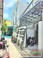 - Nhà 3 tầng sân cổng Thiên Lôi Aeon  - DTMB: 60m2.