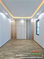 - Nhà 4 tầng sân cổng Hồ Sen - Hải Phòng