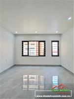 - Nhà 3 tầng Trung Hành gần Lê Hồng Phong. 
