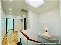 - NHÀ MẶT NGÕ THÔNG - Ô TÔ ĐỖ CỬA - CHỢ HÀNG - HỒ SEN HẢI PHÒNG. 