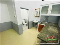 Bán Đất tặng nhà 1,5 tầng sân cổng riêng . mặt ngõ oto đỗ cửa . Lê Lai , Ngô Quyền 