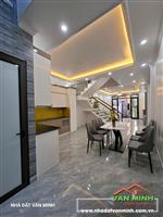 - SAU MẶT ĐƯỜNG KHU THIÊN LÔI CẠNH TAM KỲ. 