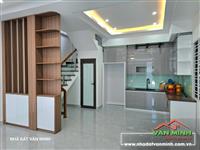 - Bán nhà đường Thiên Lôi xây 1 căn.