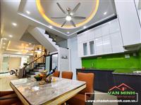 Bán nhà đẹp phố Chợ Hàng - Hồ Sen, Lê Chân, Hải Phòng