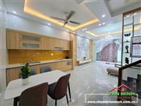 - Căn nhà ngõ 280 Trần Nguyên Hãn cạnh trường học Võ Thị Sáu: