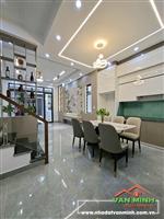 Bán nhà đẹp xây mới phố Hồ Sen - Lê Chân - Hải Phòng