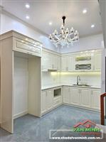 - Nhà 4 tầng  khu vực Lạch Tray  - Diện tích: 41m2 Hướng Tây bắc. - Công năng sử dụng: 4 ngủ 3 wc, phòng khách, bếp, phòng th