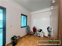 Bán nhà 4 tầng mặt đường Trần Bích - Đường trước mặt 10m