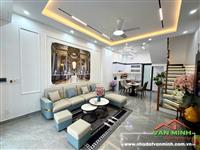 - Nhà ngõ 107 Đình Đông Lê Chân Hải Phòng. - Xây dựng 3 tầng 3 ngủ, phòng thờ, sân phơi. - Ngõ 2 ngoặt tới nhà  - Bìa đỏ GPXD