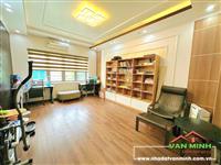 - Nhà ngõ Trại Lẻ - Quán Nam Hải Phòng ô tô đỗ cứng 24/24 tại sân chung 100m² - 55m² - 4 tầng. hướng Tây tứ trạch. - Gần chợ,