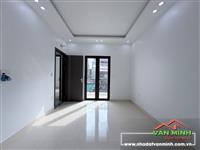 Bán nhà Thiên Lôi - Chợ Đôn. Nhà 4 tầng xây mới , sân cổng rộng rãi, cách mặt đường 20m