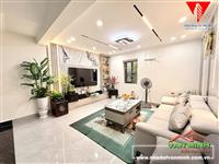 Bán nhà phố Chợ Hàng - Hồ Sen, Lê Chân, Hải Phòng