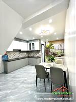 Bán nhà sân cổng xinh xắn phố Trần Nguyên Hãn, Lê Chân, Hp