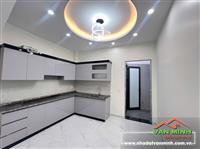Nhà 4 tầng xây độc lập hiện đại tại Đồng Hoà - Ô tô vào tận nơi