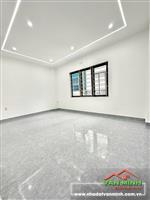 Nhà đẹp Aeon- ô tô vào nhà