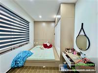 Bán nhà đẹp phố Chợ Hàng - Hồ Sen, ngay sau mặt đường