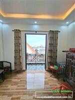 - Nhà 4 tầng dân xây ngõ 152 Hồ Sen có ô chờ thang máy  