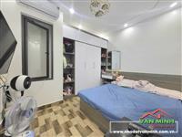 - Nhà 3 tầng gốc dân ngõ 280 Trần Nguyên Hãn -