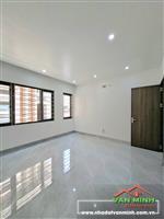 - Nhà 3 tầng Trung Hành gần Lê Hồng Phong. 