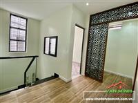 Bán nhà đẹp ngay sau mặt đường Thiên Lôi - Aeon - Ngõ oto đỗ cửa