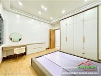 Bán nhà phố Lê Lợi-ngay gần đường chính