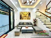 - Diện tích: 42m² sau nhà mặt đường Miếu Hai Xã Hải Phòng.