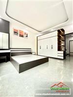 - Bán nhà 67m² - độc lập - sân cổng rộng rãi.  