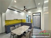 - Nhà 4 tầng gần mặt đường Hồ Sen. Lắp sẵn thang máy.